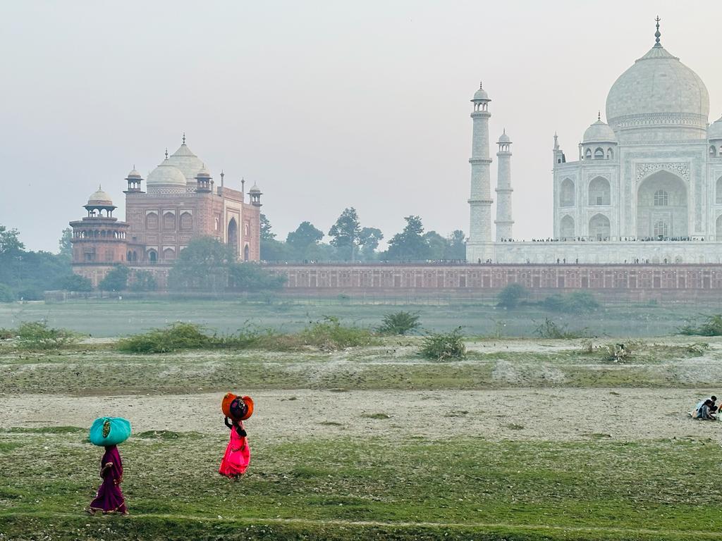 The Dance of Taj Mahal